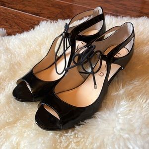 Unisa Black Patent Dress Shoes 8M